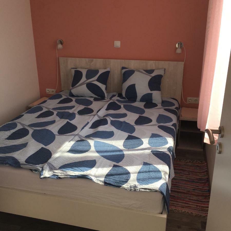 Apartmani Verica Karlobag Exteriör bild